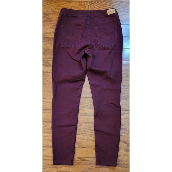 Aeropostale Women High Rise Jegging In Burgundy Brushed Denim Skinny Size 6 - Picture 2 of 8